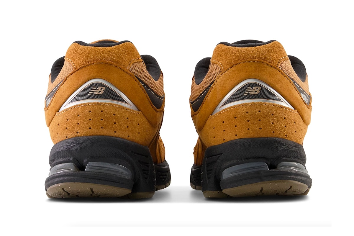 ニューバランス 2002Rから来たる秋にぴったりなカラーの新作 タバコが登場 New Balance 2002R Gears up for the Fall in "Tobacco" M2002REI Black sneakers shoes fall 2023