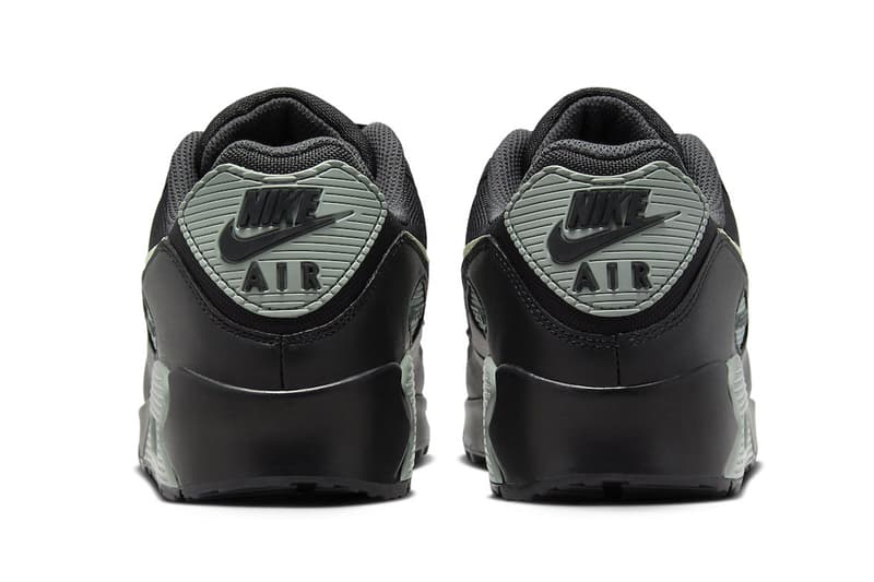 ナイキ エア マックス 90 ゴアテックス®︎からメロン色を纏った新作 ブラック/ハニーデューが登場 Nike Air Max 90 Gore-Tex Surfaces in Black and Honeydew FD5810-001 Black/Anthracite-Mica Green-Honeydew october release weather proof rain waterproof