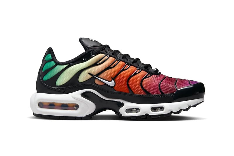 ナイキ エアマックス プラスから“虹”を連想させるカラーリングの新作が登場 Official Look at the Nike Air Max Plus "Rainbow" DZ3670-001 spring 2024 functional technical sneaker shoes swoosh