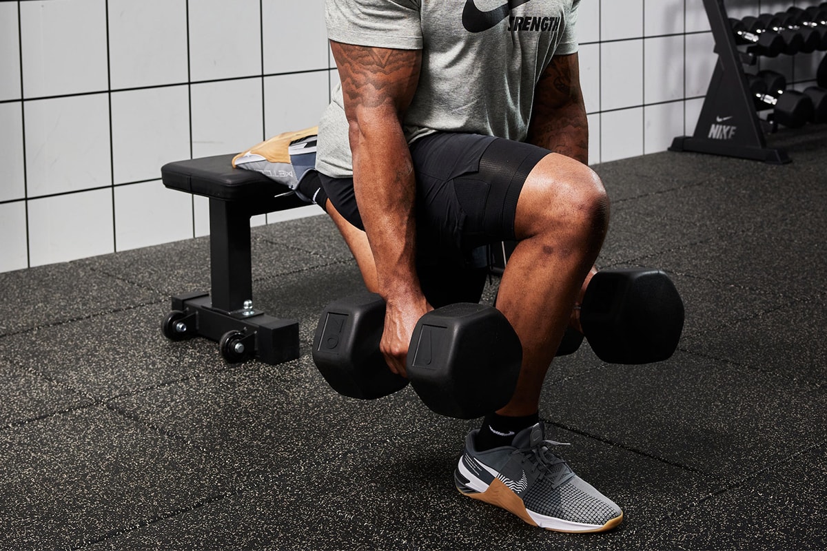 ナイキがジム/トレーニング用品を展開する新ライン ナイキ ストレングスをローンチ Nike Is Now Selling Strength Gym Equipment top notch gear kettlebells barbells weights benches racks workout at home 