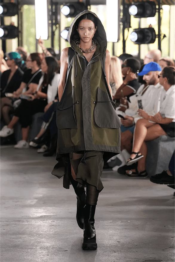 サカイ 2024年春夏コレクション sacai Spring Summer 2024 Paris Fashion Week womenswear menswear runway chitose Abe