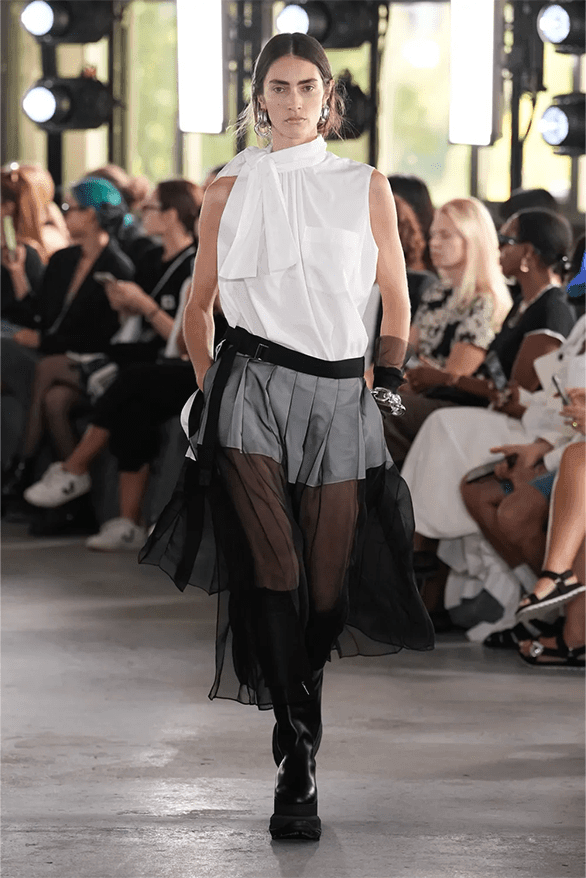 サカイ 2024年春夏コレクション sacai Spring Summer 2024 Paris Fashion Week womenswear menswear runway chitose Abe