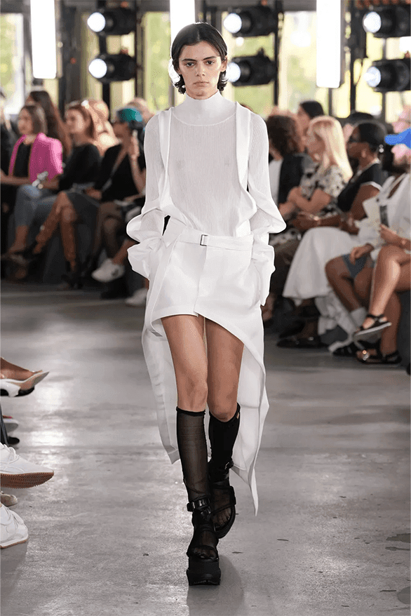 サカイ 2024年春夏コレクション sacai Spring Summer 2024 Paris Fashion Week womenswear menswear runway chitose Abe