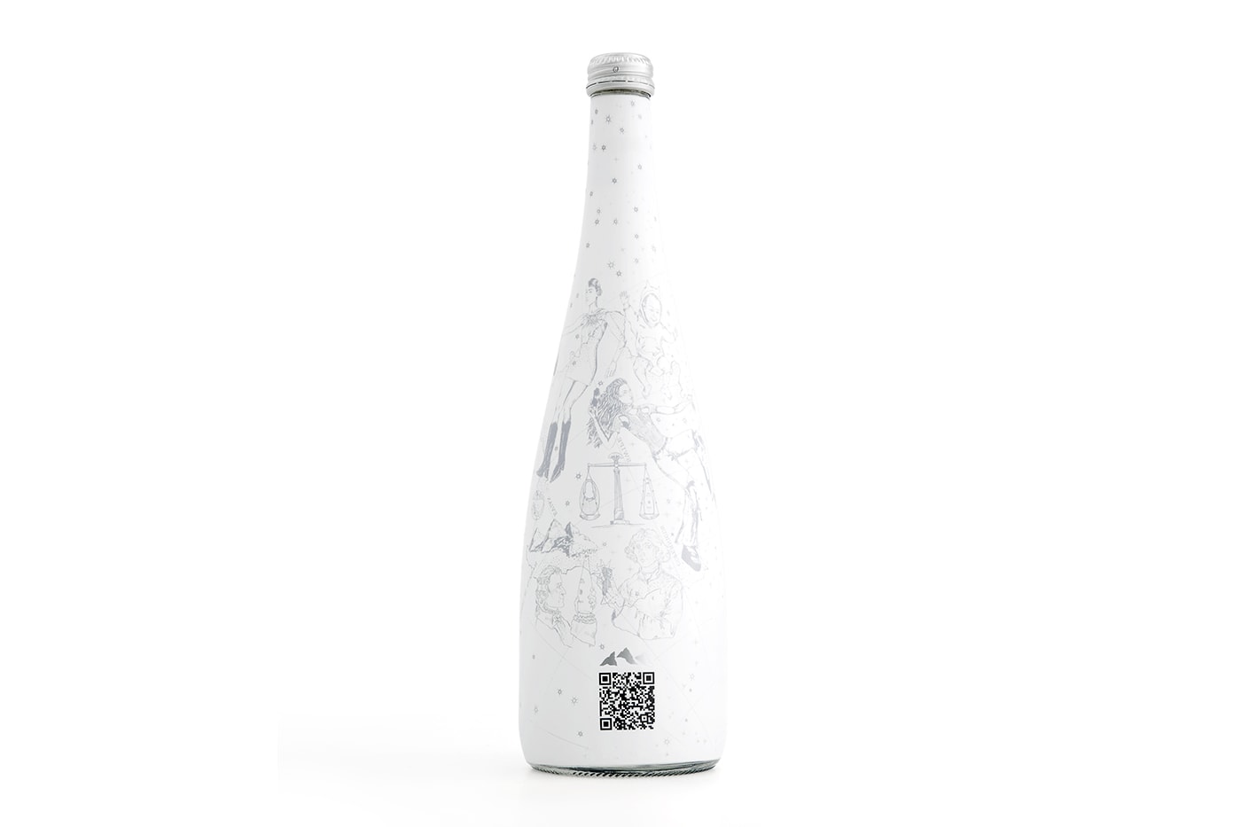 エビアンとコペルニが星座に着想した幻想的なガラスボトルを製作 Coperni evian Bottle Collaboration Release Info Date Buy Price 