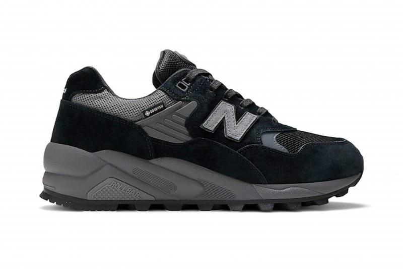 GORE‑TEX®︎ 仕様の New Balance 580 からダークトーンでまとめた新作 “Black Magnet” が登場