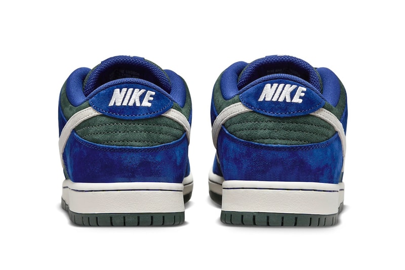 ナイキSBからダンクローの新色 “ディープロイヤルブルー”が登場 Nike SB Dunk Low Surfaces in "Deep Royal Blue" HF3704-400 Deep Royal Blue/Sail-Vintage Green low top sneakers nike swoosh suede luxe premium