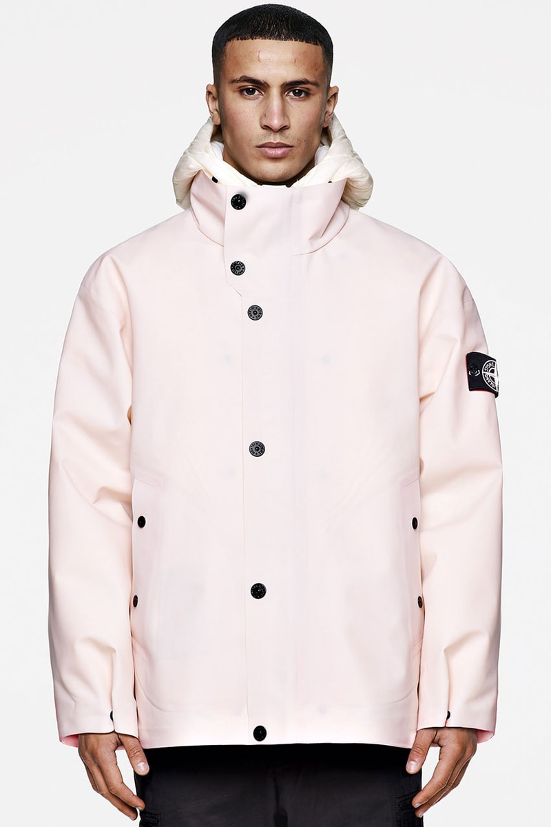 ストーンアイランドが外部環境の温度に応じて色が変化する新作ジャケットを発売 stone island Poly Strata Ice Jacket release info