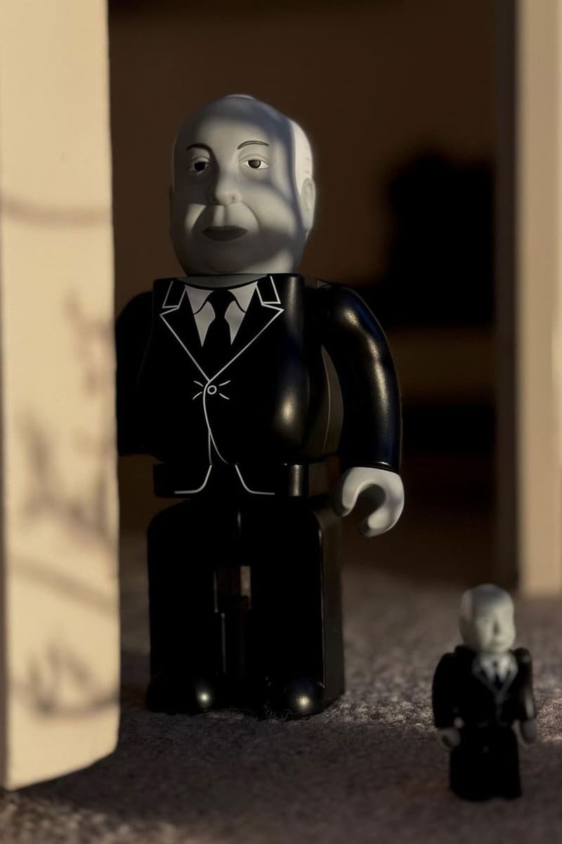 アンダーカバー x メディコムトイからアルフレッド・ヒッチコックのキューブリックが発売 UNDERCOVER x MEDICOM TOY Alfred Hitchcock KUBRICK 100% & 400% Release info