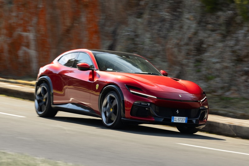 初の4ドア! フェラーリ プロサングエでニュージーランドを縦断 Ferrari PUROSANGUE