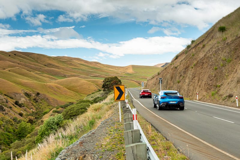 初の4ドア！ フェラーリ プロサングエでニュージーランドを縦断  Ferrari PUROSANGUE 