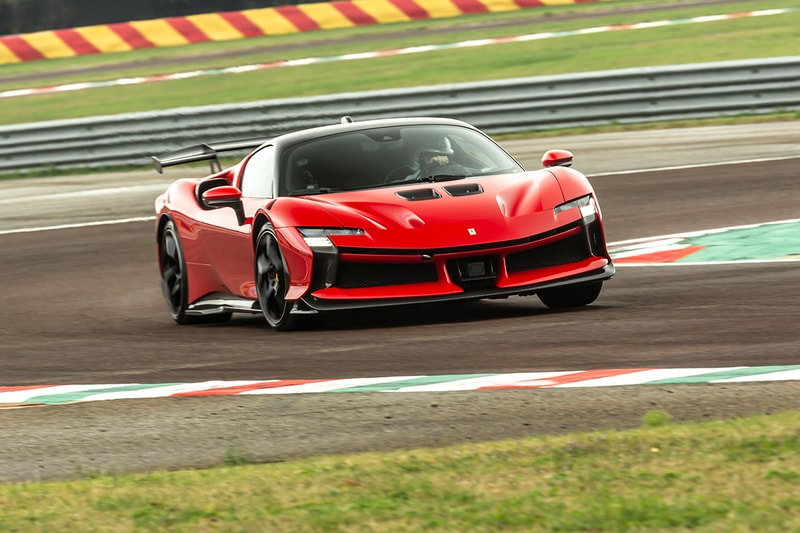 空力性能抜群のフェラーリ SF90XX ストラダーレの実力は？ ferrari SF90XX Stradale