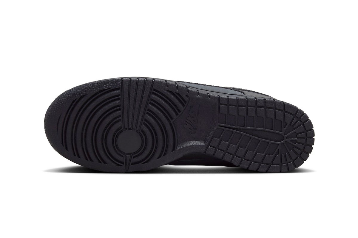 ナイキ ダンク ローからリフレクティブ仕様のサイバーリフレクティブが登場 Nike Dunk Low Arrives in Stealthy "Cyber Reflective" Colorway Anthracite/Racer Blue-Black swoosh low top shoes sneakers