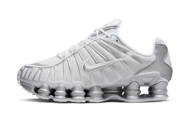 Nike Shox TL からメタリックなディテールを備えた新作 “Chrome” が登場