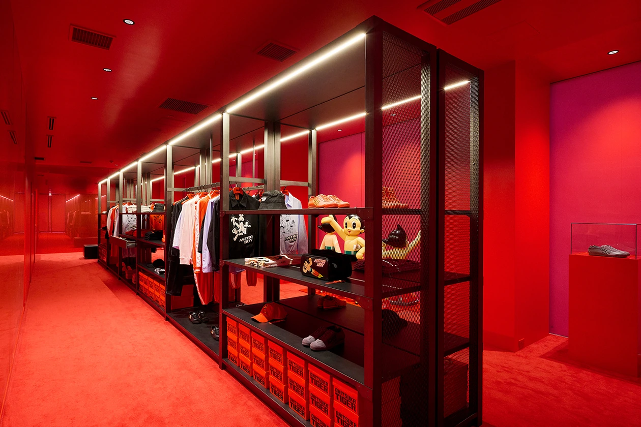 オニツカタイガーが初の体験型ストアを東京・銀座にオープン ONITSUKA TIGER GINZA RED CONCEPT STORE open info ASTRO BOY, CONAN GRAY, KANG SEULGI, GULF KANAWUT,