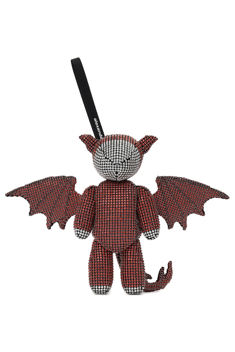 アレキサンダーワンが辰年を祝したカプセルコレクション イヤーオブドラゴンを発表 alexanderwang the year of the dragon collection release info