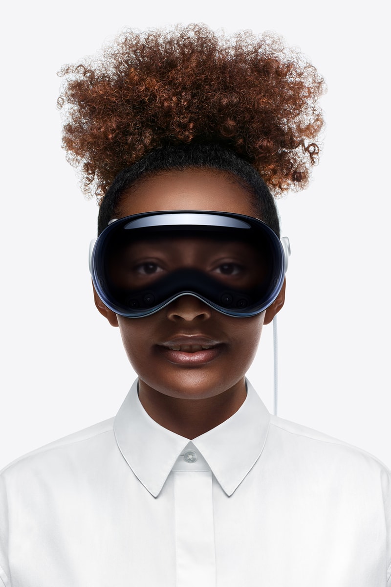 アップル初の MR ヘッドセット ビジョンプロが2024年2月に発売決定 apple vision pro mixed reality headset m2 chip visionos app store spatial computer us stores online retail release date launch price