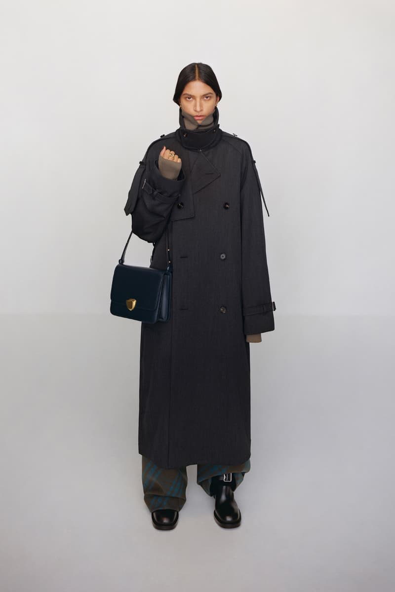 バーバリー 2024年プレフォールコレクション Burberry Pre-Fall 2024 Collection Lookbook Images Daniel Lee