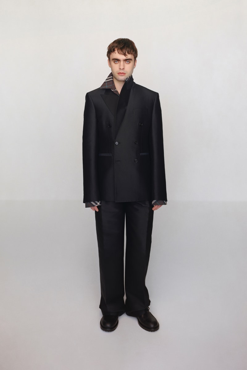 バーバリー 2024年プレフォールコレクション Burberry Pre-Fall 2024 Collection Lookbook Images Daniel Lee