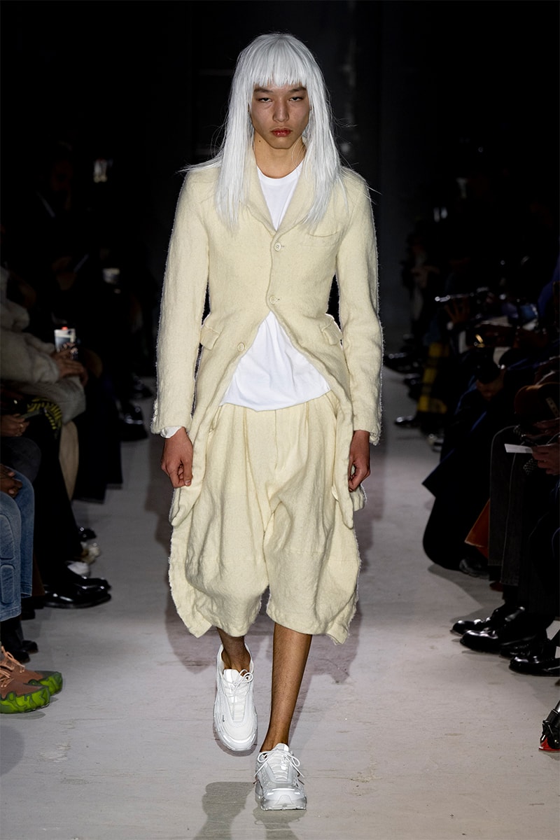 コム デ ギャルソン・オム プリュス 2024年秋冬コレクション COMME des GARÇONS HOMME PLUS Fall Winter 2024 Paris Fashion Week menswear runway show Rei Kawakubo