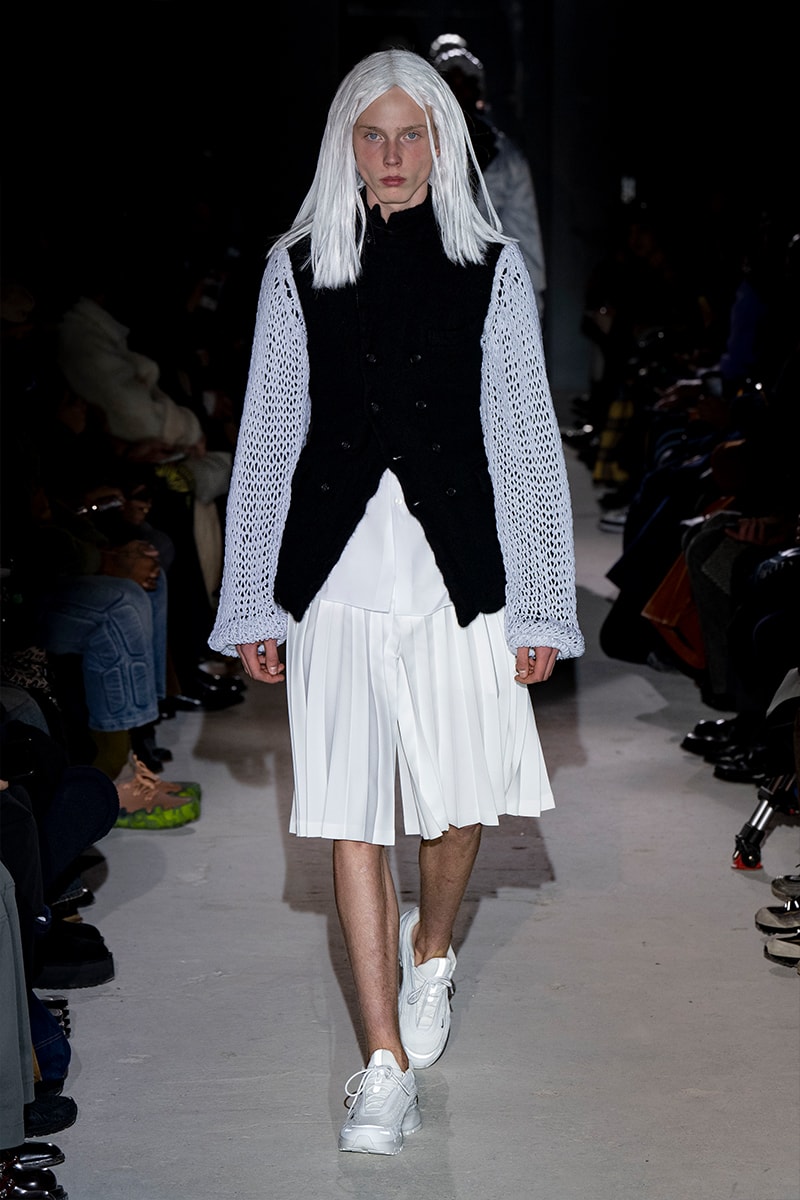 コム デ ギャルソン・オム プリュス 2024年秋冬コレクション COMME des GARÇONS HOMME PLUS Fall Winter 2024 Paris Fashion Week menswear runway show Rei Kawakubo