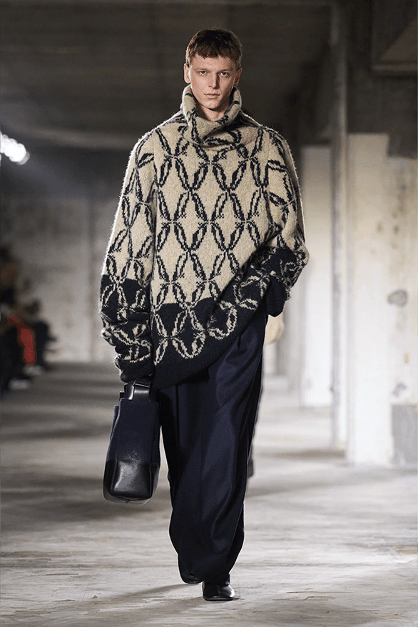 ドリス・ヴァン・ノッテン 2024年秋冬コレクション Dries Van Noten Fall Winter 2024 Paris Fashion Week menswear  runway show