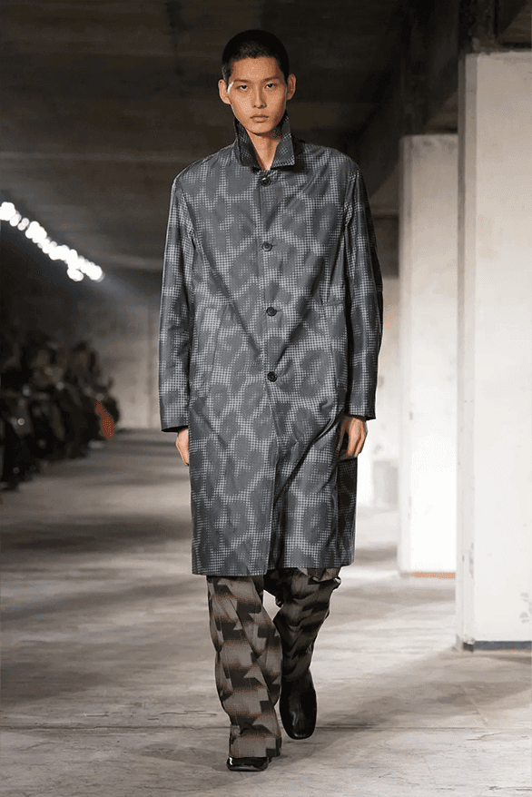 ドリス・ヴァン・ノッテン 2024年秋冬コレクション Dries Van Noten Fall Winter 2024 Paris Fashion Week menswear  runway show