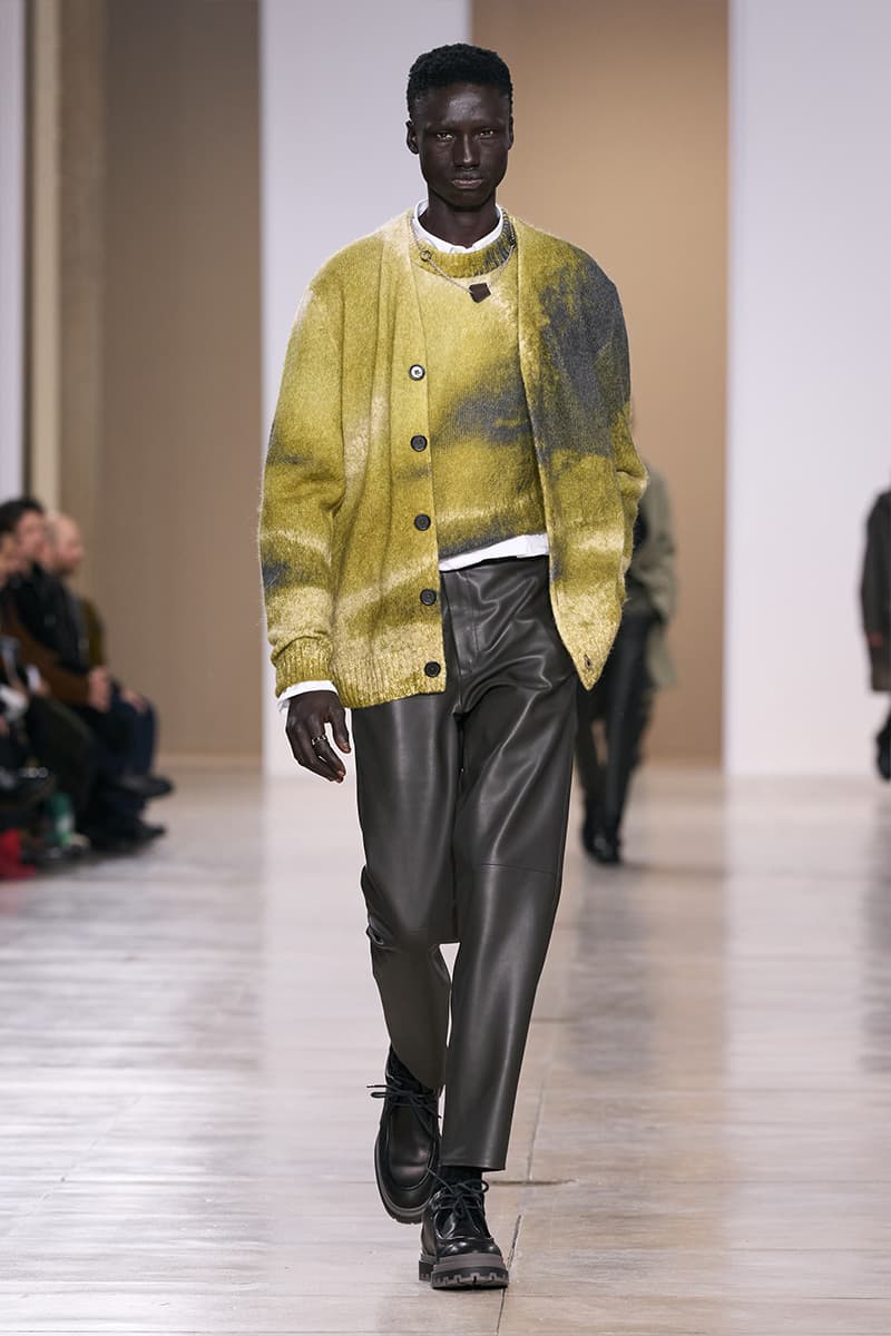 エルメス 2024年冬メンズコレクション Hermes Fall Winter 2024 Paris Fashion Week menswear runway show Véronique Nichanian quiet luxury french birkin kelly