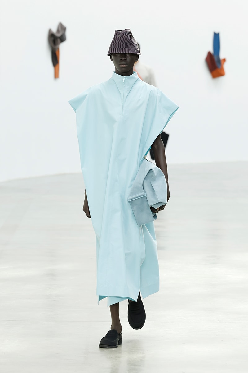 オム プリッセ イッセイ ミヤケ  2024年秋冬コレクション Issey Miyake Fall Winter 2024 Paris Fashion Week menswear Satoshi Kondo runway show Issey Miyake Continues To Find the Beauty in Movement for FW24 homme plisse