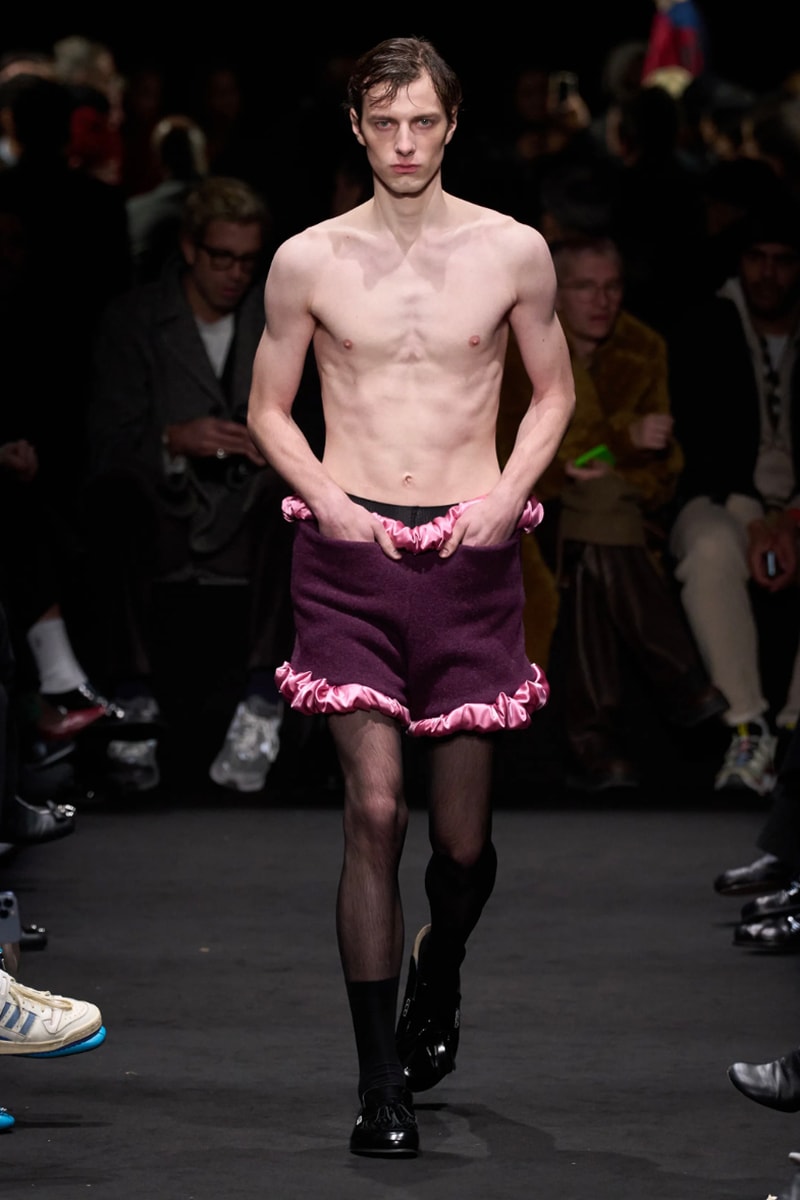 JW アンダーソン 2024秋冬メンズコレクション/プレフォールウィメンズコレクション JW Anderson Fall/Winter 2024 Collection Milan Fashion Week Men's Runway Images