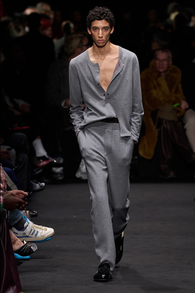 JW アンダーソン 2024秋冬メンズコレクション/プレフォールウィメンズコレクション JW Anderson Fall/Winter 2024 Collection Milan Fashion Week Men's Runway Images