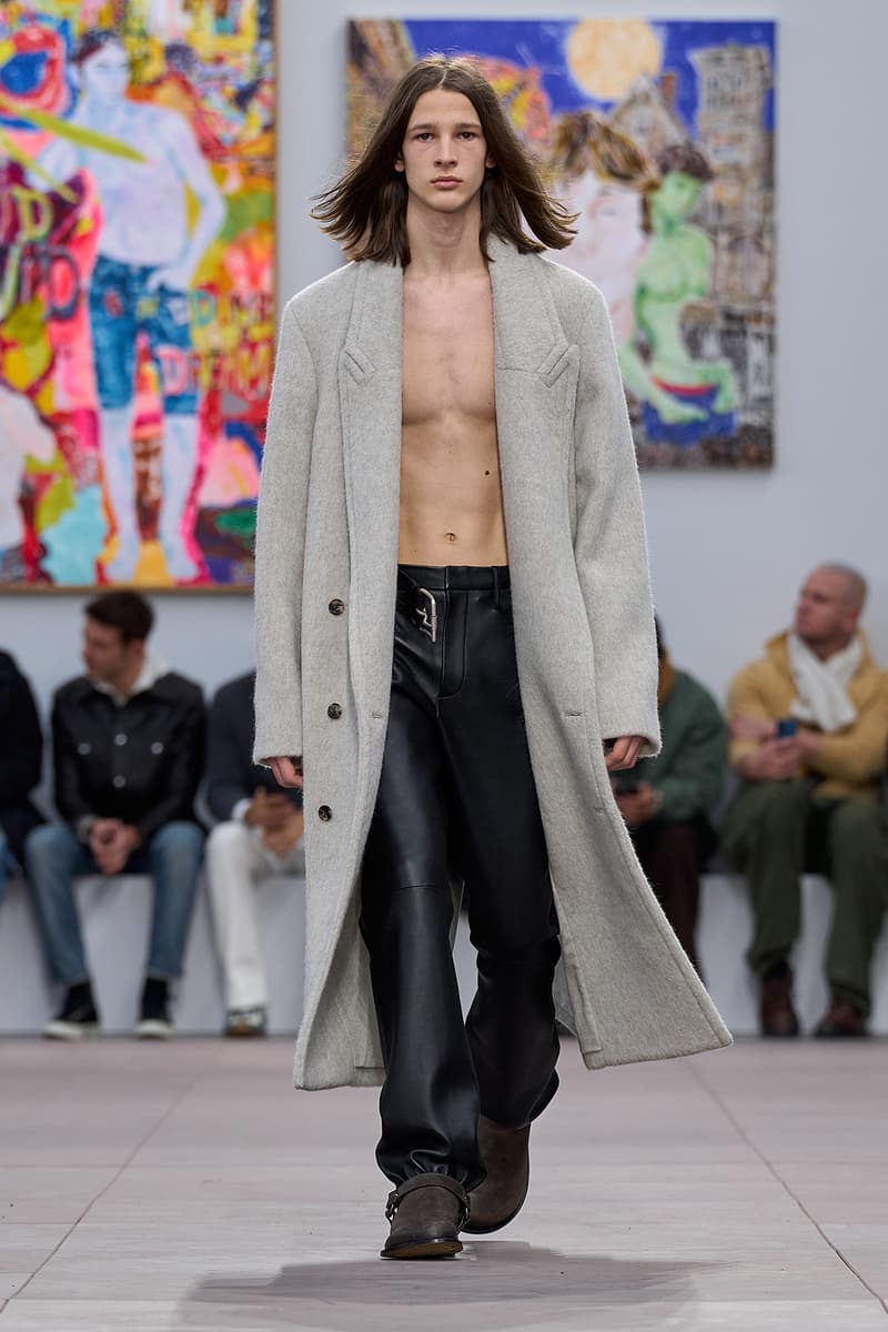 ロエベ 2024年秋冬メンズコレクション LOEWE Fall Winter 2024 Paris Fashion Week menswear Jonathan Anderson runway show loewe