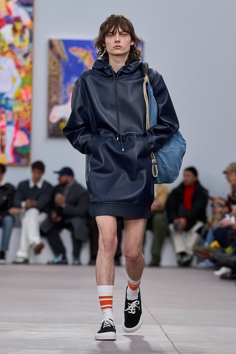 ロエベ 2024年秋冬メンズコレクション LOEWE Fall Winter 2024 Paris Fashion Week menswear Jonathan Anderson runway show loewe