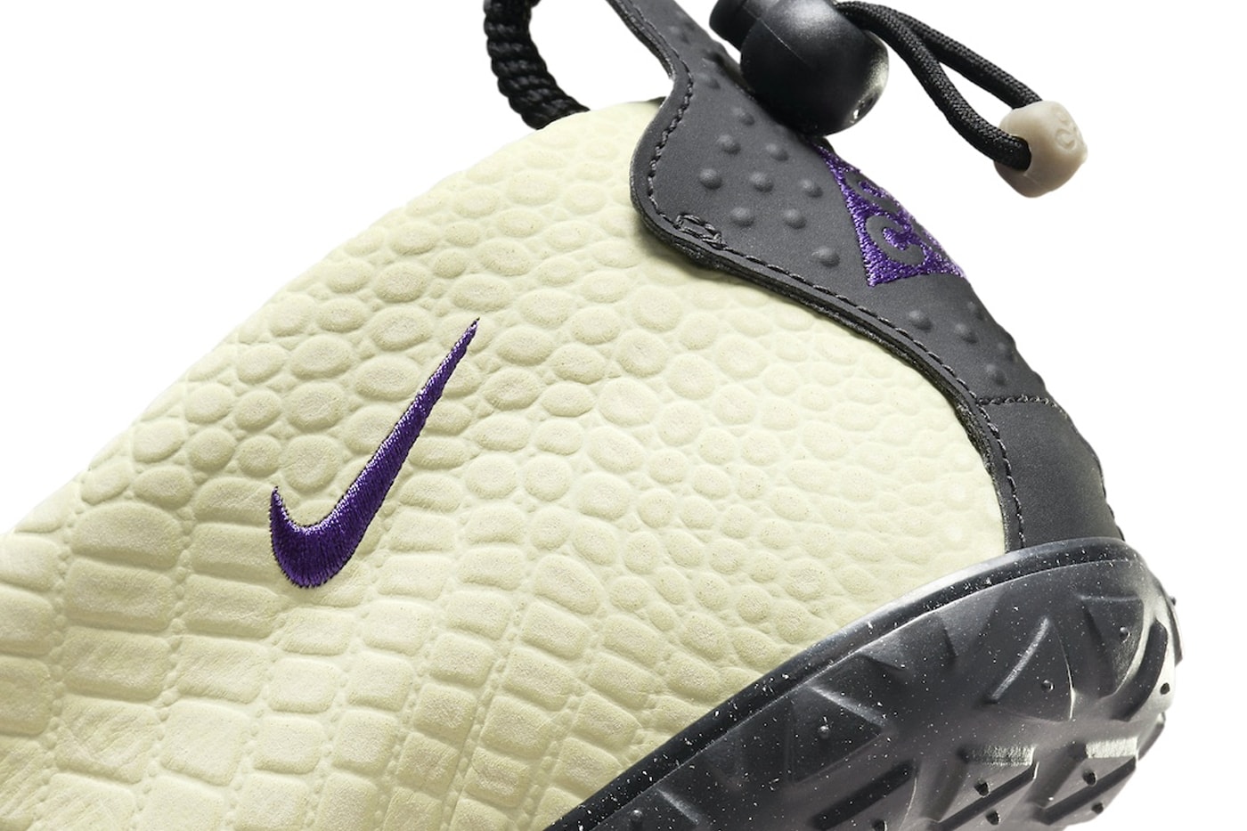 ナイキACGエアモックから春らしい柔らかな配色を纏った“オリーブオーラ”が登場 Nike ACG Moc Premium Olive Aura FV4571-300 Release Info