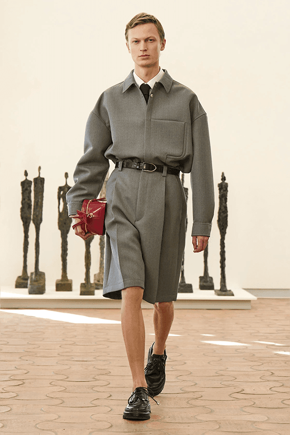 ジャックムス 2024年春夏コレクション “レススカルプチャーズ” Jacquemus Spring Summer 2024 Runway Show Simon Porte Jacquemus menswear womenswear