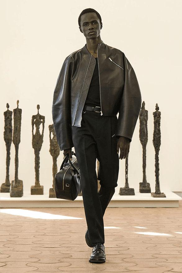 ジャックムス 2024年春夏コレクション “レススカルプチャーズ” Jacquemus Spring Summer 2024 Runway Show Simon Porte Jacquemus menswear womenswear
