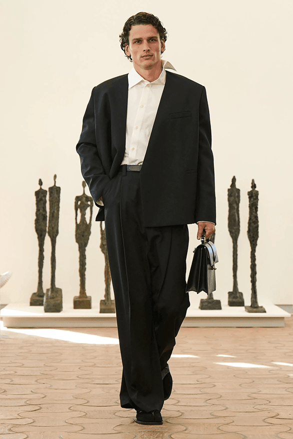 ジャックムス 2024年春夏コレクション “レススカルプチャーズ” Jacquemus Spring Summer 2024 Runway Show Simon Porte Jacquemus menswear womenswear