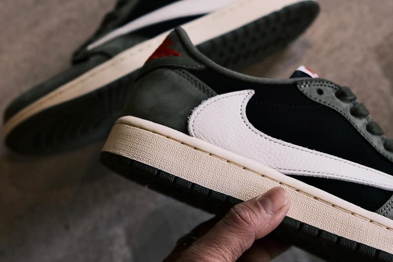 トラヴィススコットxエアジョーダン1ロー“ブラックオリーブ”の最新ビジュアルをチェック Travis Scott Air Jordan 1 Low OG Black Olive Release Info date store list buying guide photos price DM7866-002