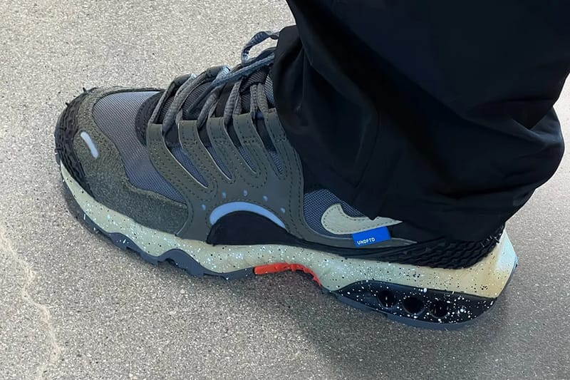UNDEFEATED x Nike Air Terra Humara に待望の新色 “Cargo Khaki” がスタンバイ