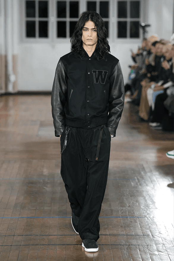 ホワイトマウンテニアリング 2024年秋冬コレクション White Mountaineering Fall Winter 2024 Paris Fashion Week menswear runway show Yosuke Aizawa