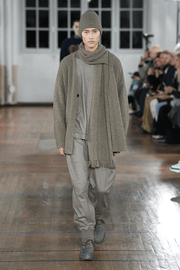 ホワイトマウンテニアリング 2024年秋冬コレクション White Mountaineering Fall Winter 2024 Paris Fashion Week menswear runway show Yosuke Aizawa