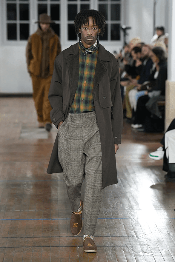 ホワイトマウンテニアリング 2024年秋冬コレクション White Mountaineering Fall Winter 2024 Paris Fashion Week menswear runway show Yosuke Aizawa