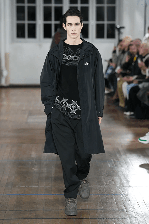 ホワイトマウンテニアリング 2024年秋冬コレクション White Mountaineering Fall Winter 2024 Paris Fashion Week menswear runway show Yosuke Aizawa