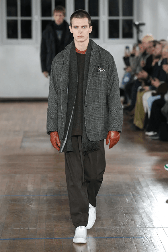 ホワイトマウンテニアリング 2024年秋冬コレクション White Mountaineering Fall Winter 2024 Paris Fashion Week menswear runway show Yosuke Aizawa