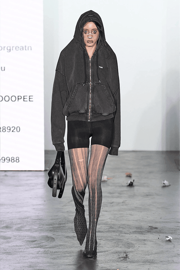 エーヴィエーヴィエーヴィ 2024年秋冬コレクション AVAVAV Fall Winter 2024 Milan Fashion Week runway show Beate Karlsson menswear womenswear streetwear
