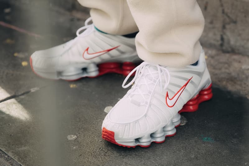 2024年秋冬ロンドン・ファッションウィークにおけるフットウェアのトレンドをチェック Best Footwear Trends at London Fashion Week FW24 jw anderson salomon asics cecile bahnsen jacquemus nike foamposite stussy martine rose