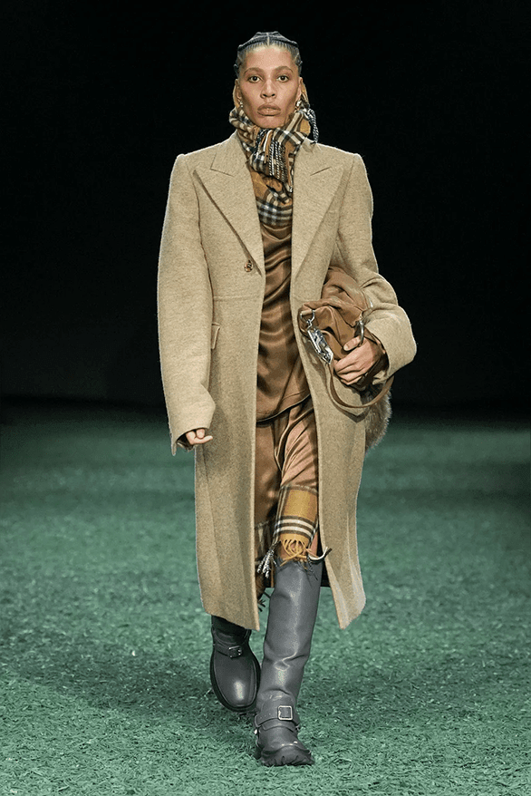 バーバリー 2024年秋冬コレクション Burberry Fall Winter 2024 London Fashion Week runway show daniel lee menswear womenswear victoria park england