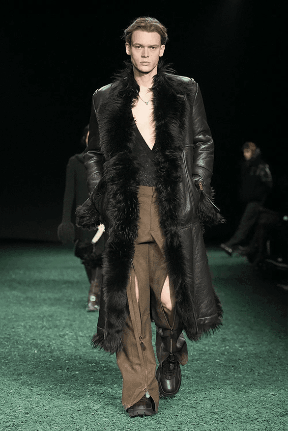 バーバリー 2024年秋冬コレクション Burberry Fall Winter 2024 London Fashion Week runway show daniel lee menswear womenswear victoria park england