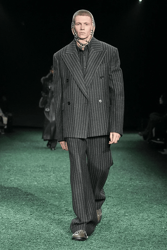 バーバリー 2024年秋冬コレクション Burberry Fall Winter 2024 London Fashion Week runway show daniel lee menswear womenswear victoria park england