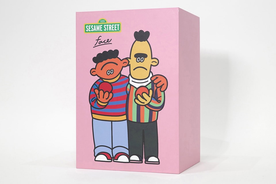 face セサミストリートBert and Ernie Figure kaws 