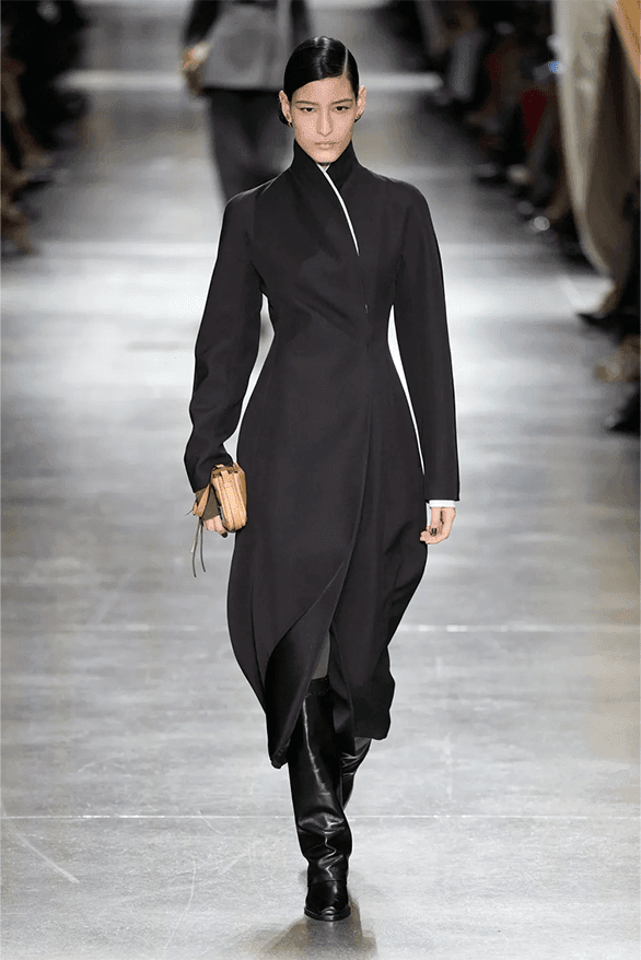 フェンディ2024年秋冬ウィメンズコレクション FENDI Fall Winter 2024 Milan Fashion Week womenswear Kim jones runway show